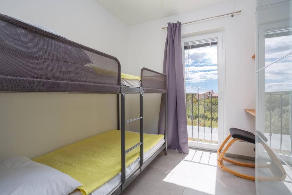 Family Village Apartment Vrh  Eksteriør billede